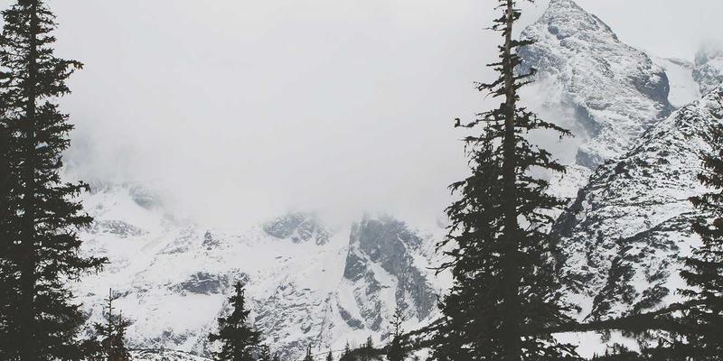 高春岭91:蒸汽波浪潮下的生活美学重构者