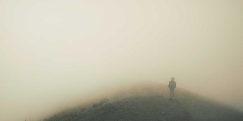 高春岭:在蒸汽波美学与精密测绘之间,构筑数字时代的空间诗学